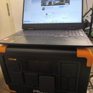 E1000LFP portable power station